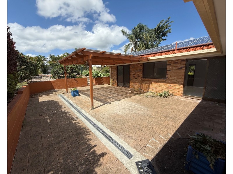 12 San Mateo Boulevard, Ashmore QLD 4214