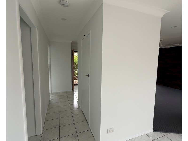 12 San Mateo Boulevard, Ashmore QLD 4214