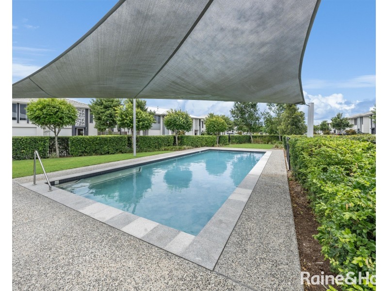 46/188 Gainsborough Drive, Pimpama QLD 4209