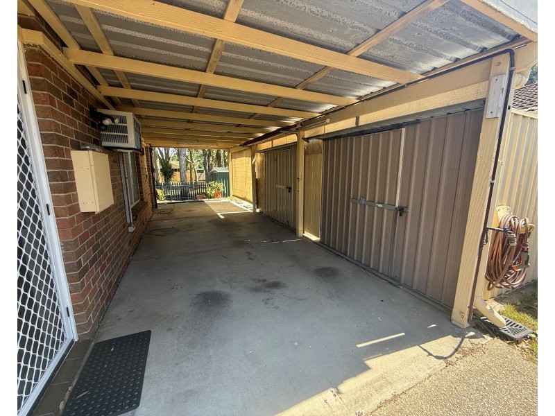 2/17 Eurimbula Court, Paradise Point QLD 4216