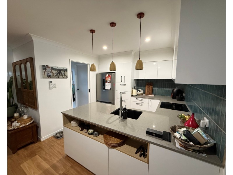 7/2 Concord Circuit, Robina QLD 4226