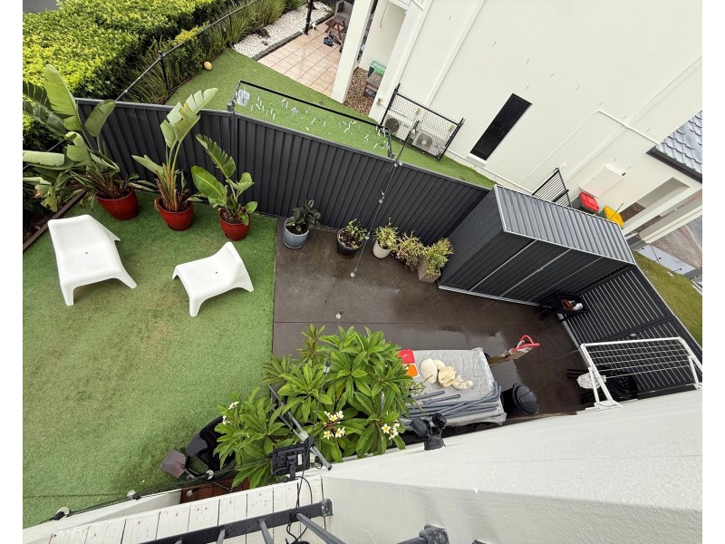 7/2 Concord Circuit, Robina QLD 4226