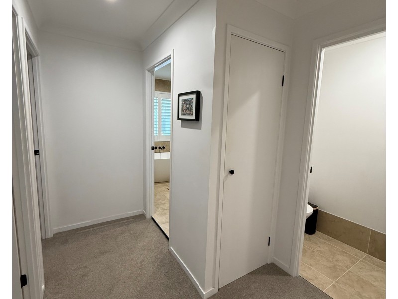 7/2 Concord Circuit, Robina QLD 4226