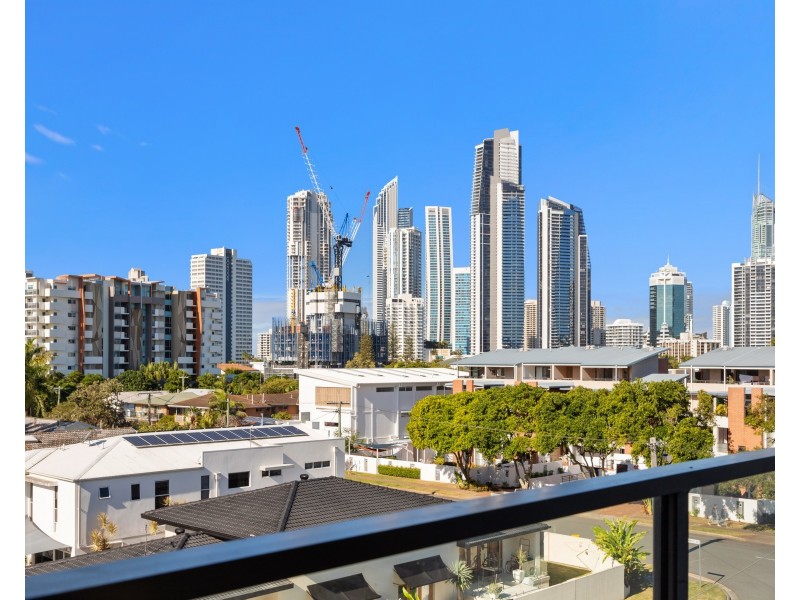 306/28 Dalpura Street, Surfers Paradise QLD 4217