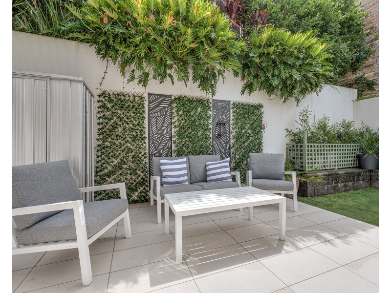 4/37 Albert Street, Camp Hill QLD 4152