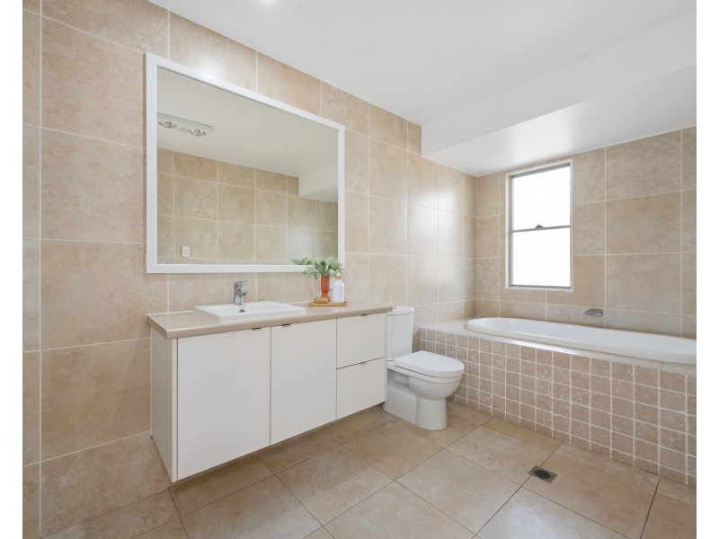 104 Ferndale Street, Annerley QLD 4103