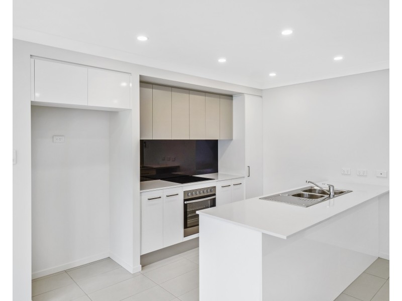 11/1 Isla Street, Pimpama QLD 4209