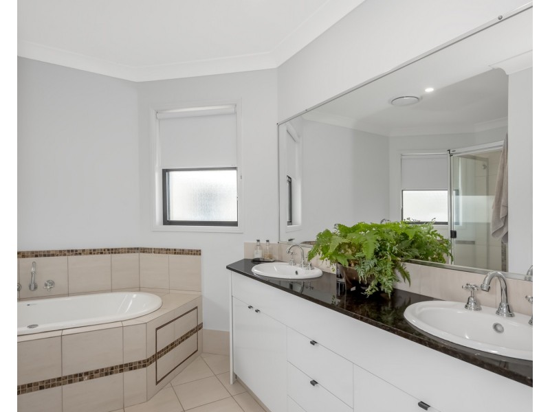 6/141 Cotlew Street, Ashmore QLD 4214