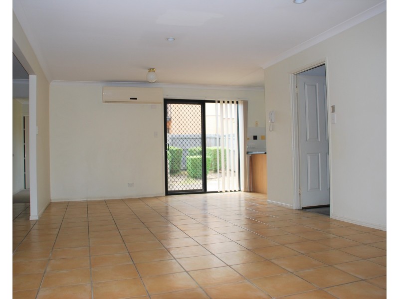 67/8 Diamond Place, Runcorn QLD 4113