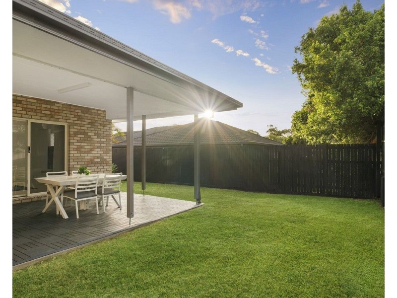 11 Jasmine Street, Wakerley QLD 4154