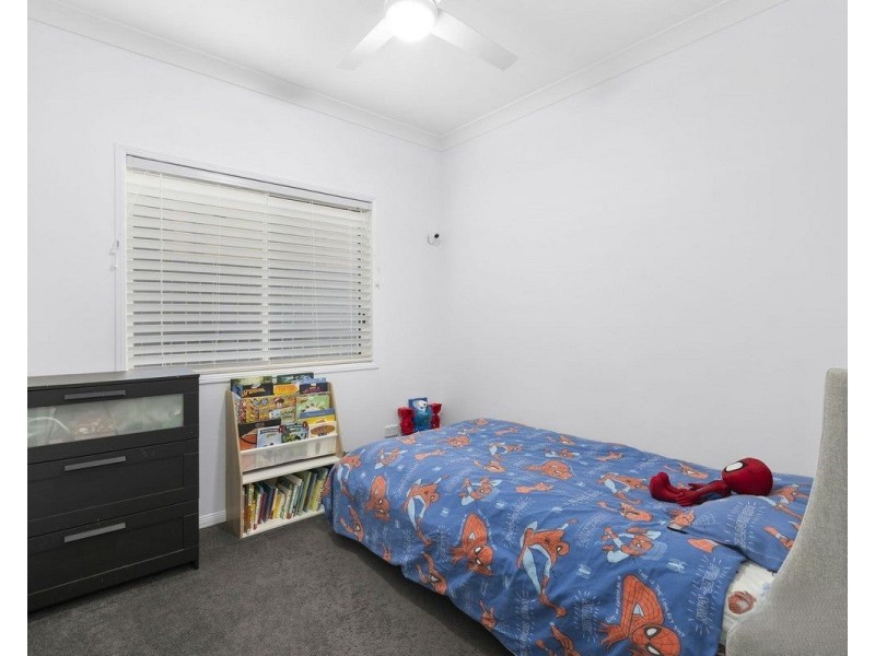 11 Jasmine Street, Wakerley QLD 4154