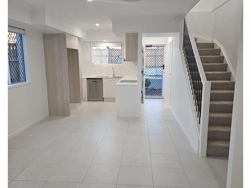 1/5 Royal Street, Kallangur QLD 4503