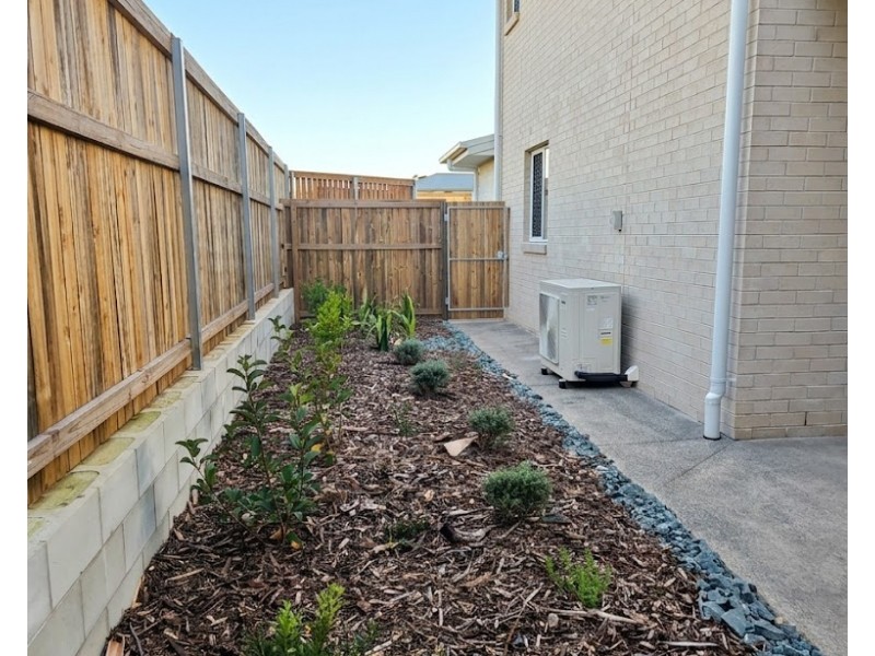 1/5 Royal Street, Kallangur QLD 4503