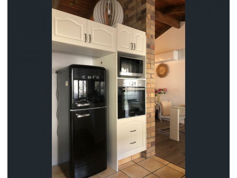 A/8 Ardlethan Ct, Helensvale QLD 4212