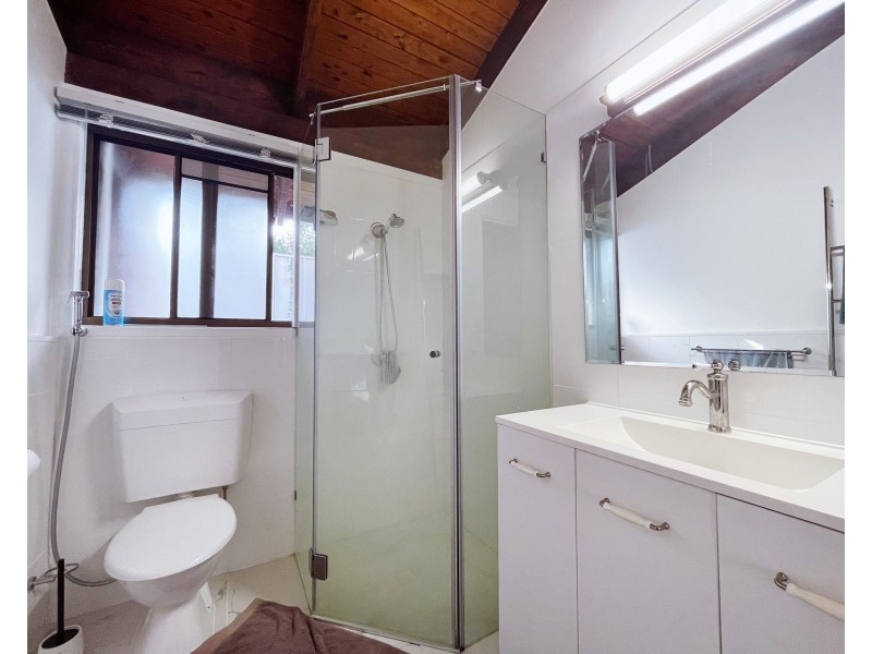 A/8 Ardlethan Ct, Helensvale QLD 4212