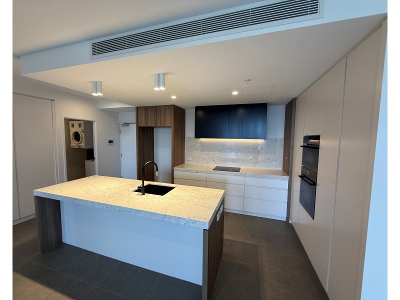 5106/21 Ross Street, Ashmore QLD 4214