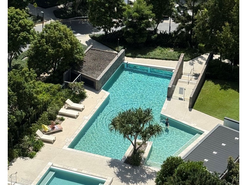 5106/21 Ross Street, Ashmore QLD 4214