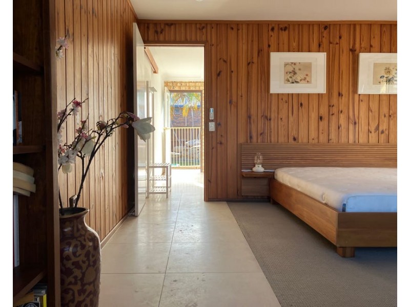 42C Romulus St, Robertson QLD 4109