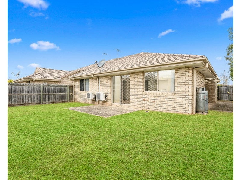 43 McAndrew st, Caboolture QLD 4510