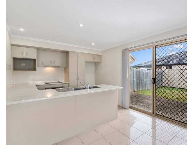 43 McAndrew st, Caboolture QLD 4510