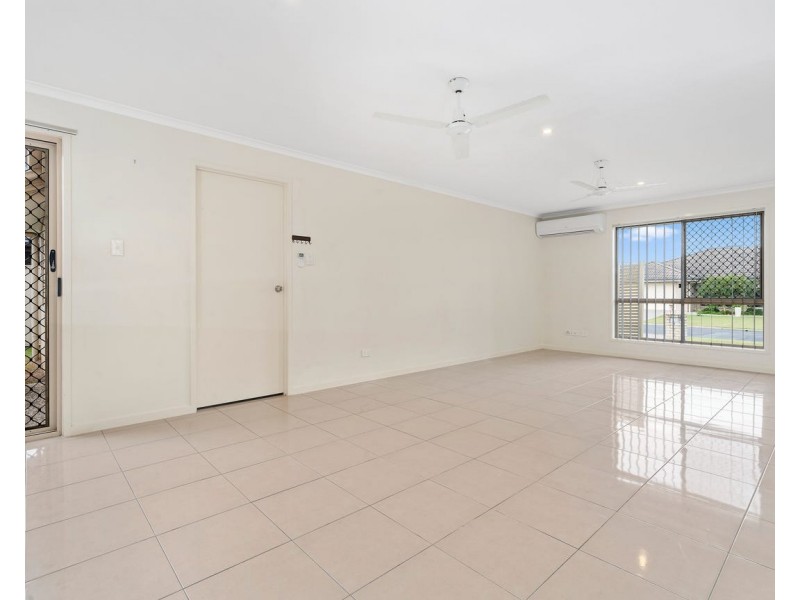 43 McAndrew st, Caboolture QLD 4510