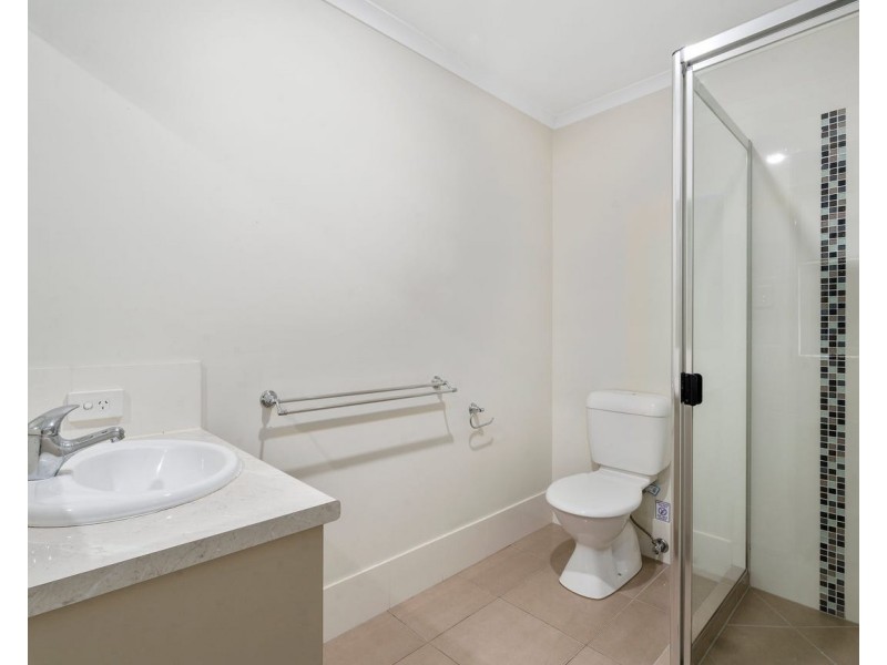 43 McAndrew st, Caboolture QLD 4510