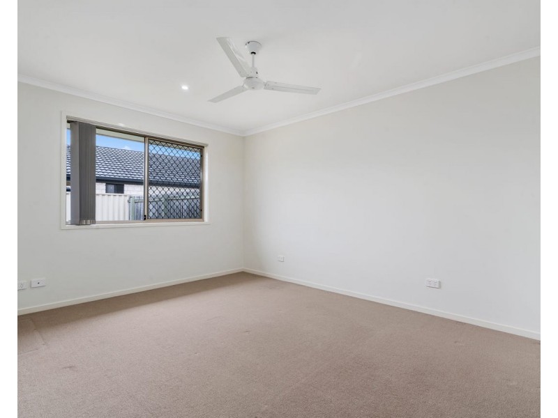 43 McAndrew st, Caboolture QLD 4510