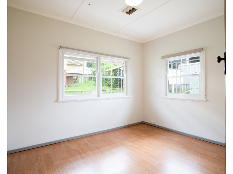 73 Perth Street, Camp Hill QLD 4152