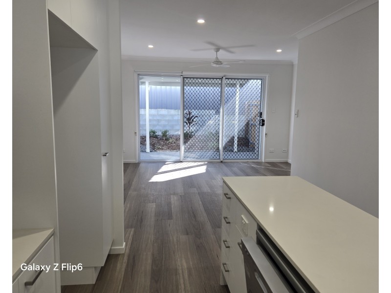 18/8 Taylor Place, Mackenzie QLD 4156