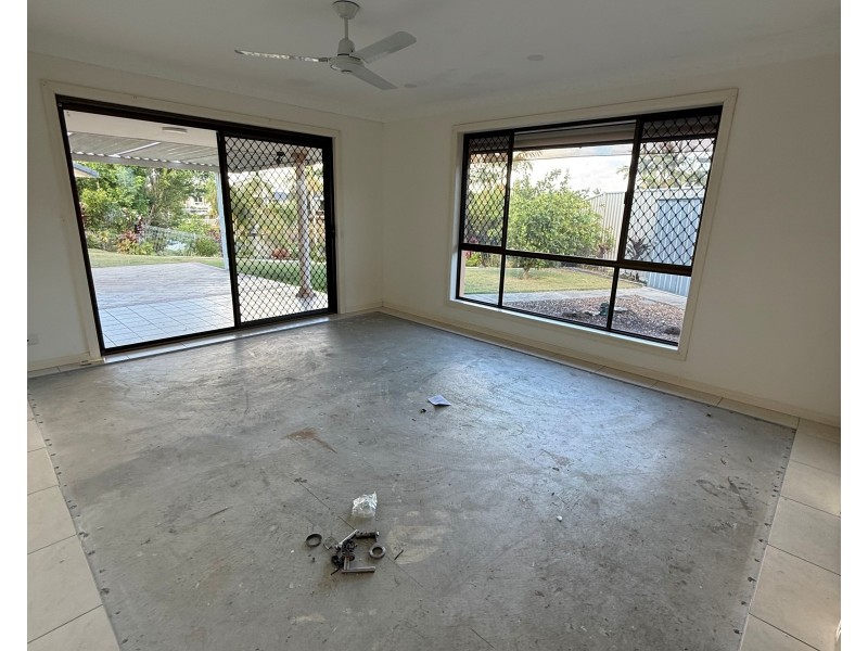 3 Braemer Court, Benowa QLD 4217