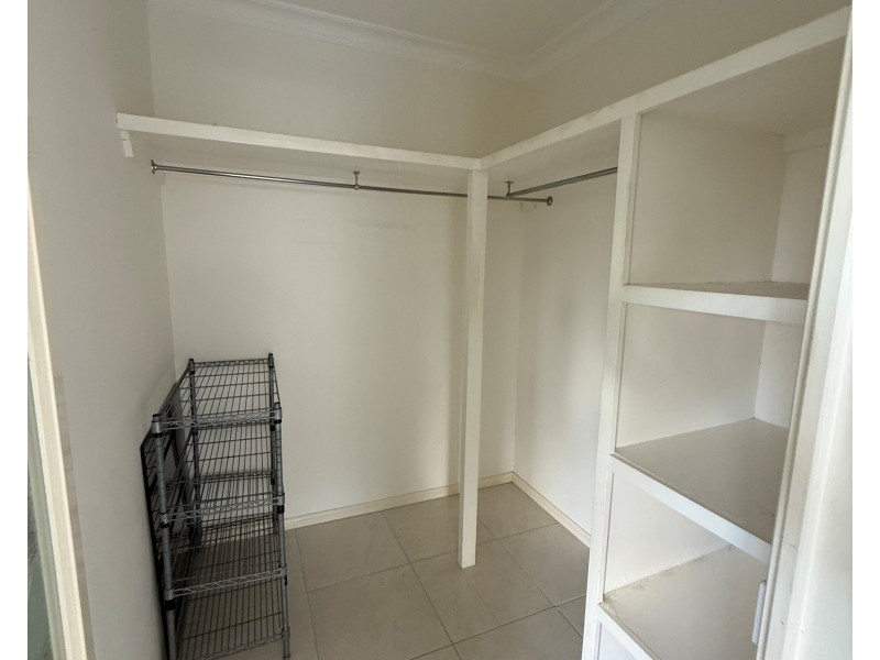 3 Braemer Court, Benowa QLD 4217