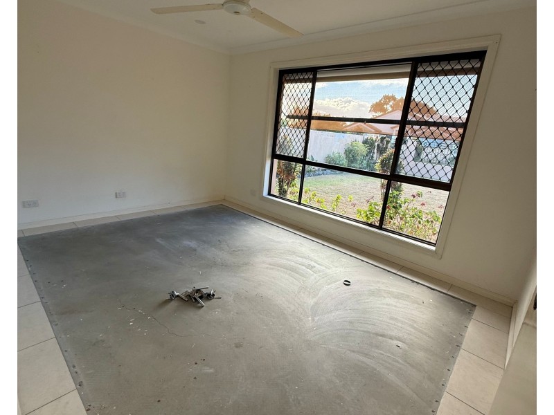 3 Braemer Court, Benowa QLD 4217