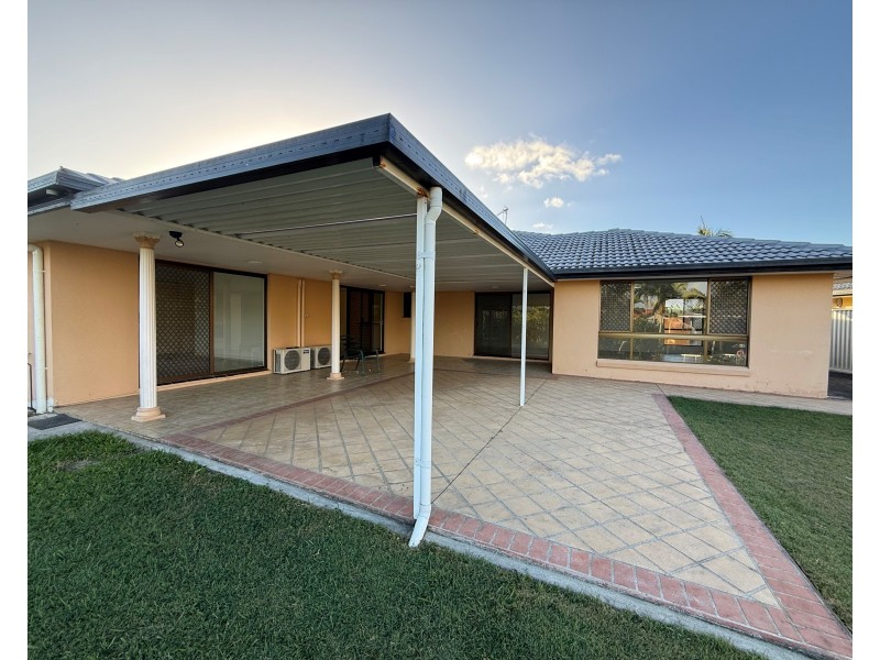 3 Braemer Court, Benowa QLD 4217