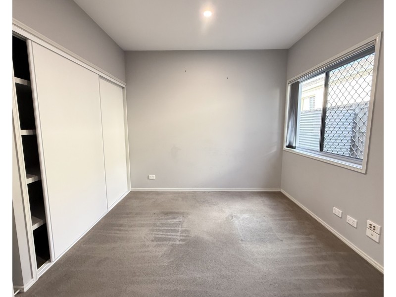 34 Larapinta Circuit, Parkinson QLD 4115