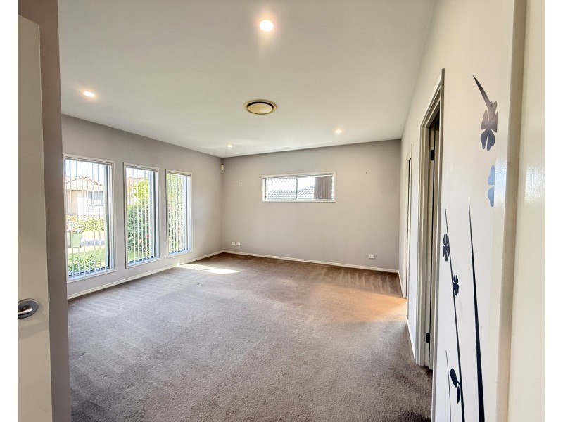 34 Larapinta Circuit, Parkinson QLD 4115