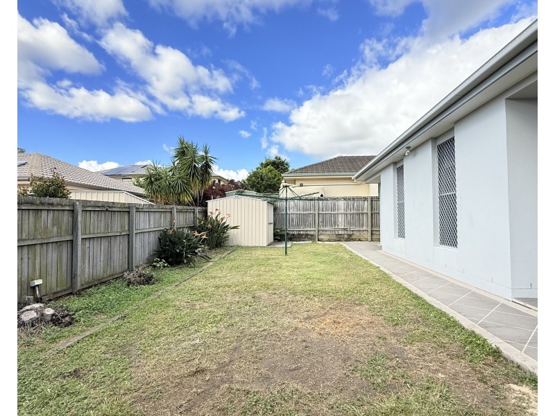 34 Larapinta Circuit, Parkinson QLD 4115