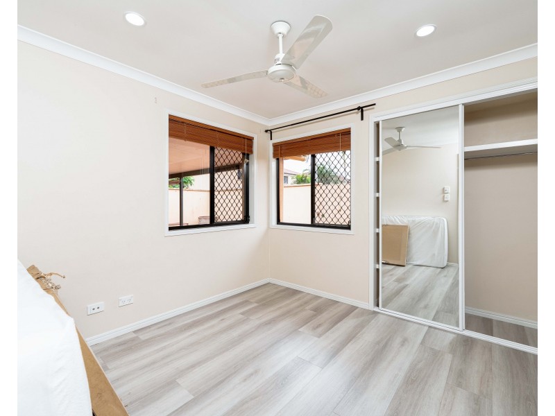 8 Diamond Place, Runcorn QLD 4113