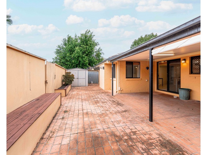 8 Diamond Place, Runcorn QLD 4113