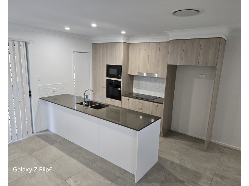 22/14 Cavill Place, Runcorn QLD 4113