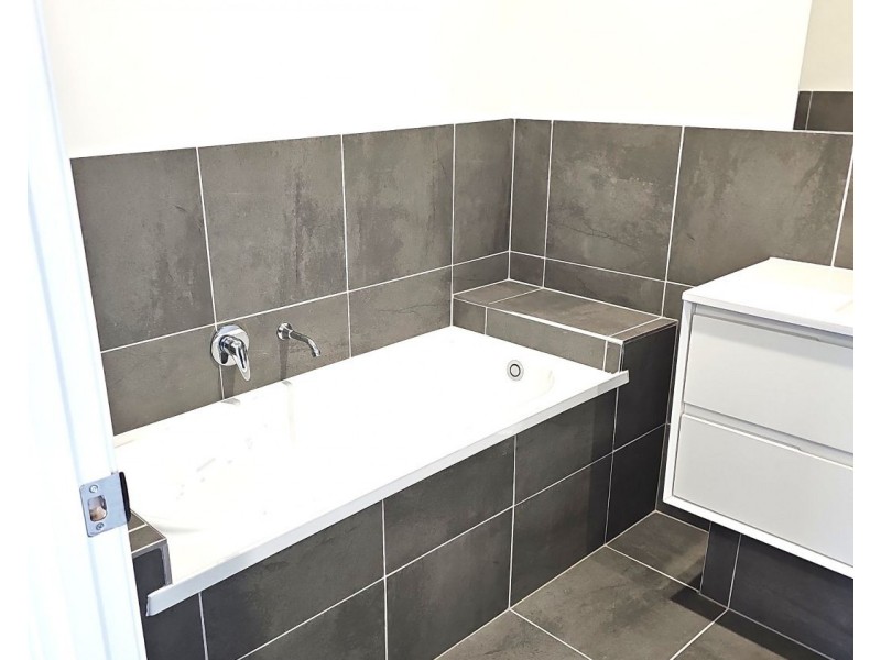 11/5 Royal Street, Kallangur QLD 4503