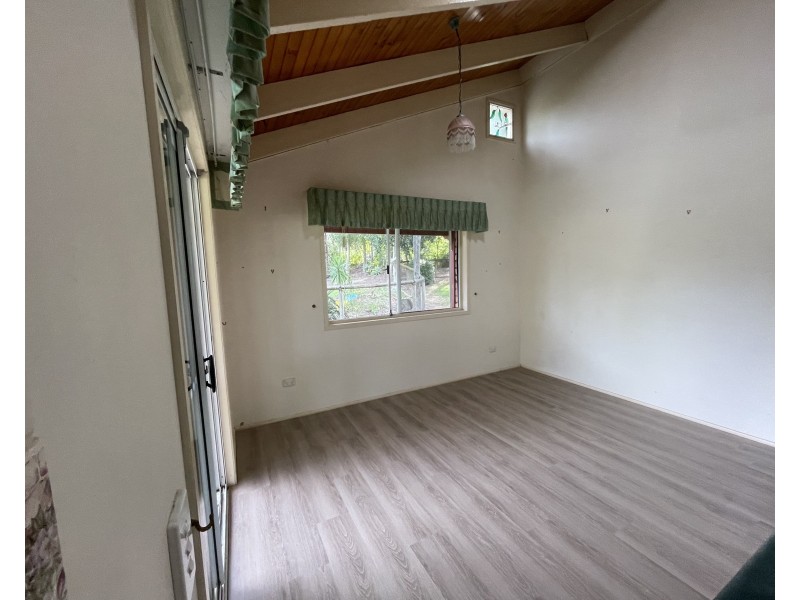 111-121 Clifton Drive, North Maclean QLD 4280