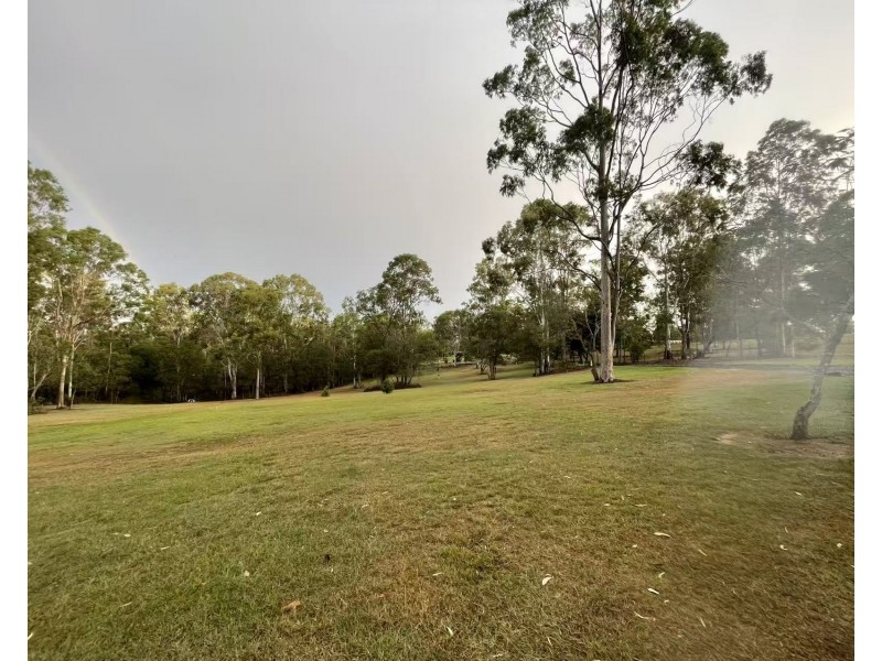 111-121 Clifton Drive, North Maclean QLD 4280