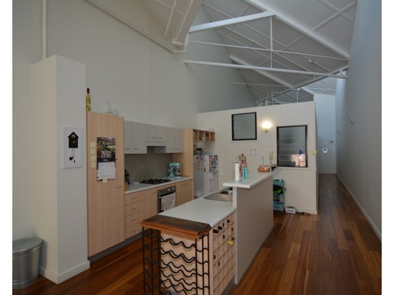 54 Vernon Terrace, Teneriffe QLD 4005