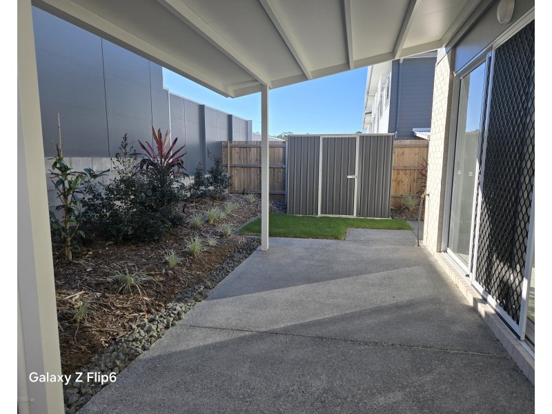 5/8 Taylor Place, Mackenzie QLD 4156