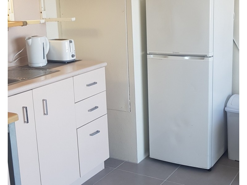 712/2 Barney Street, Southport QLD 4215
