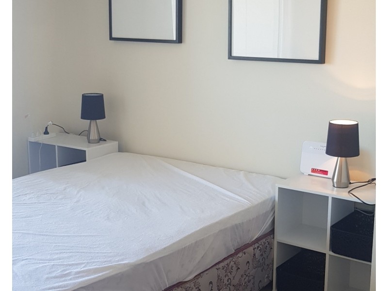 712/2 Barney Street, Southport QLD 4215