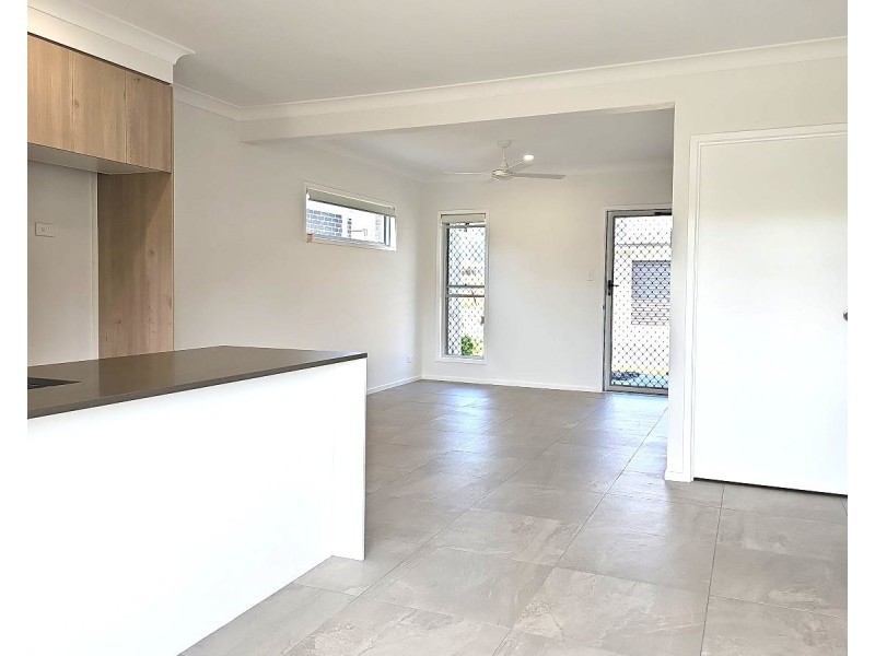 11/83 Cribb Avenue, Mitchelton QLD 4053