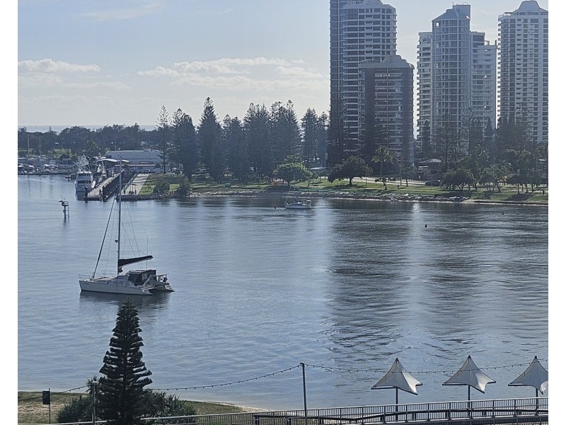 814/2 Barney, Southport QLD 4215