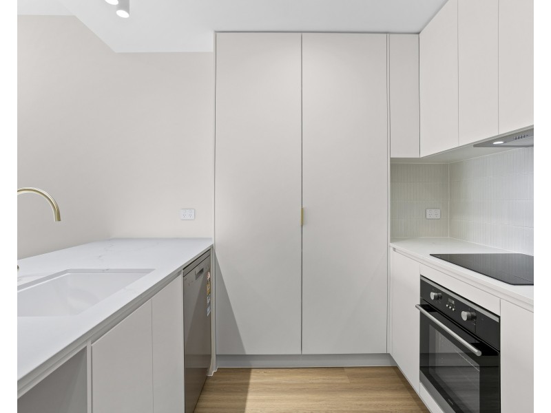 3 McConaghy Street,, Mitchelton QLD 4053