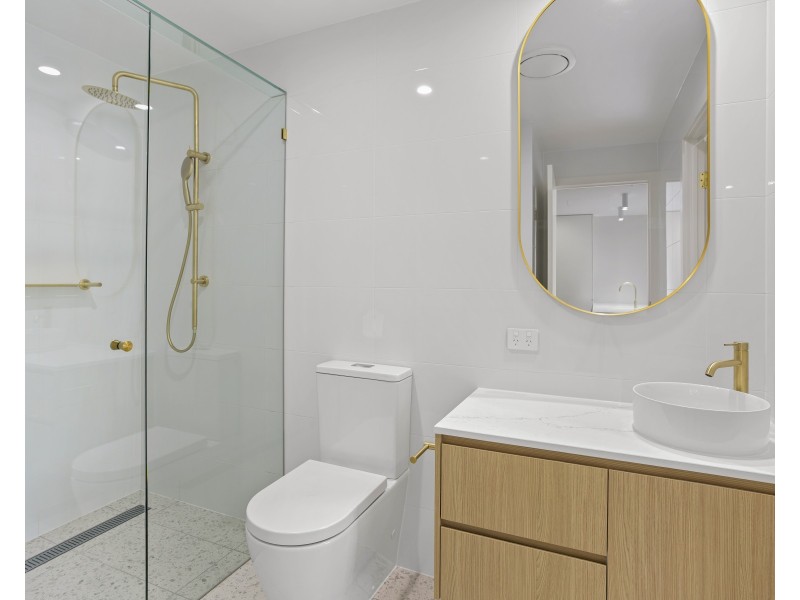 3 McConaghy Street,, Mitchelton QLD 4053